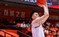 开云体育下载-李弘权出战28分钟，投篮5中2得到5分4篮板3助攻2抢断2盖帽